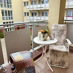 Apartament AL-DOM apartamenty Apartament Pod Konikiem 103 , 150m do morza Kołobrzeg