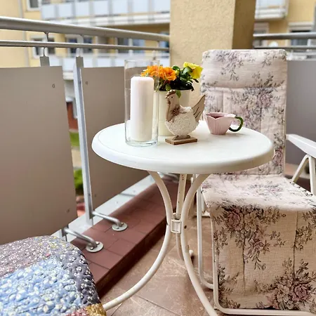 Apartament AL-DOM apartamenty Apartament Pod Konikiem 103 , 150m do morza