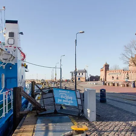 Al-dom Pod Konikiem 103 , 150m Do Morza *