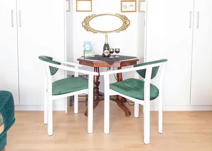 Al-dom Pod Konikiem 103 , 150m Do Morza コウォブジェク